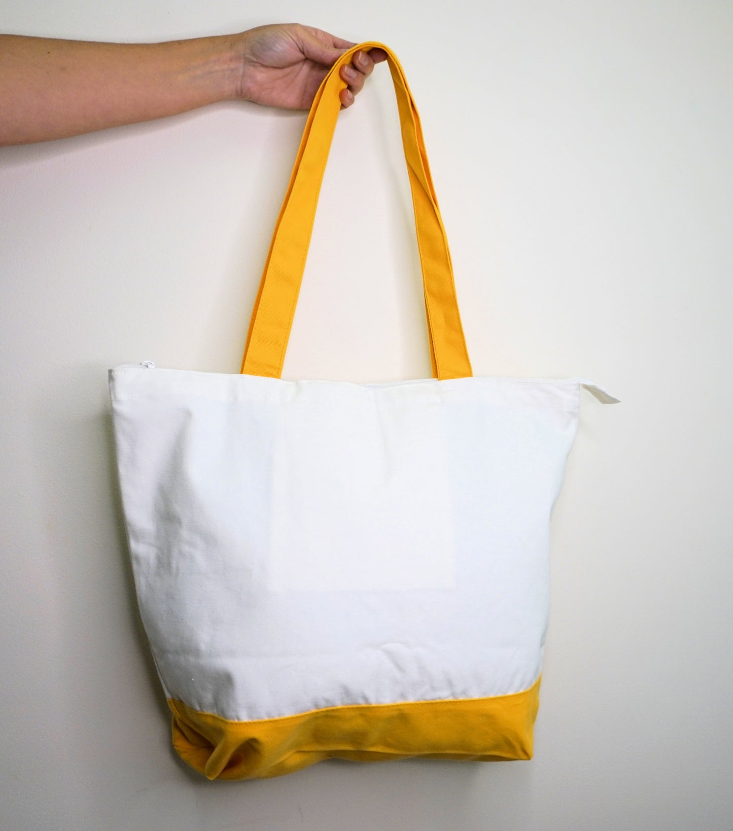 YELLOW GUM FLOWERS - ART TOTE BAG